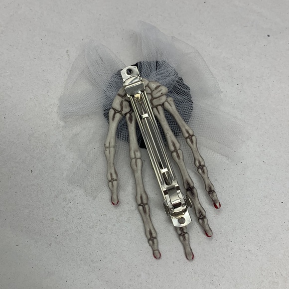 NEW 3 piece Day of the Dead items 💀 Hair Clip, Honeycomb Centerpiece & Sign - Picture 5 of 16